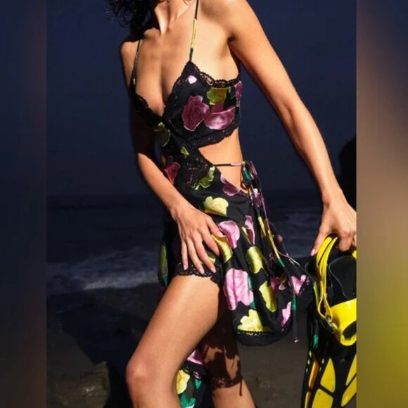 NWT Black For Love And Lemons “Madison” Floral Mini Dress Sz Small - Picture 2 of 14